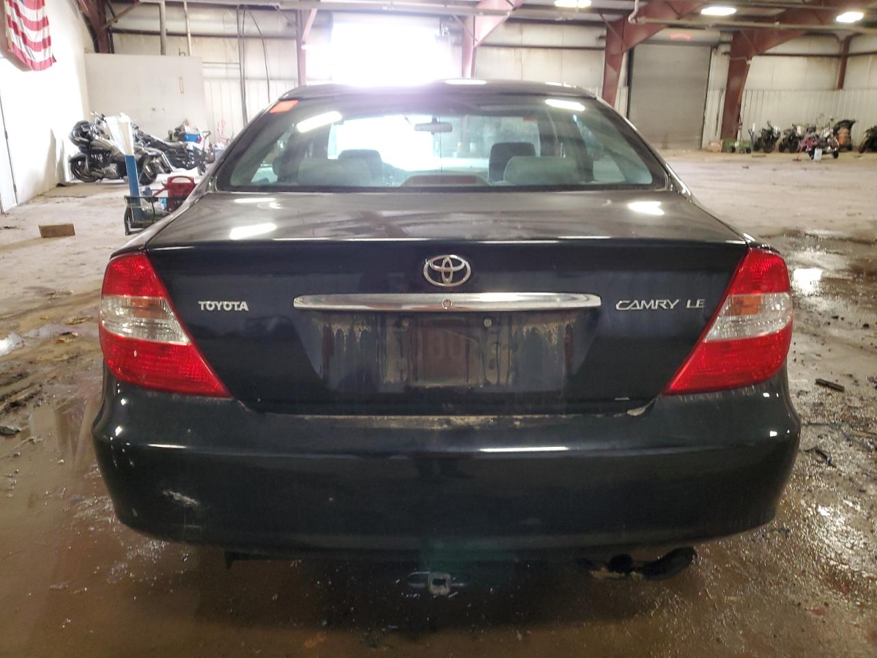 2004 Toyota Camry Le VIN: 4T1BE32K34U318084 Lot: 76187074