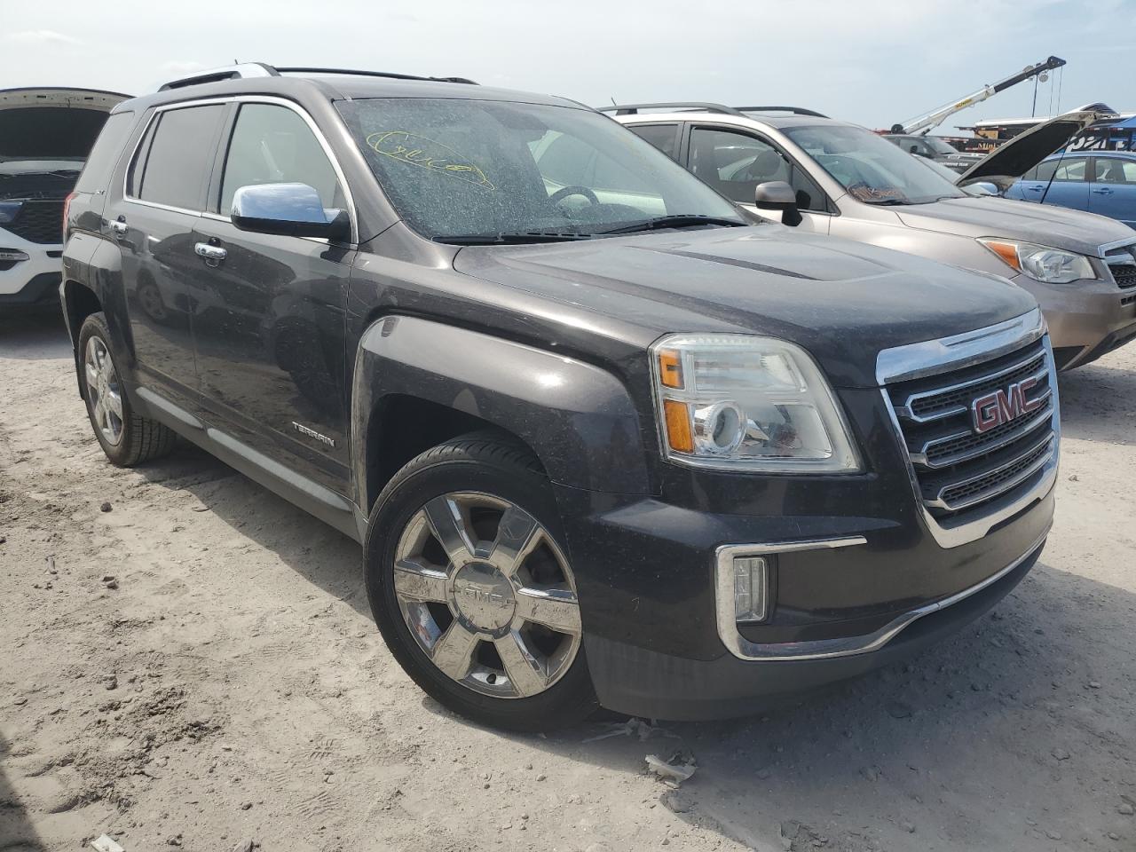 2016 GMC Terrain - Image 4