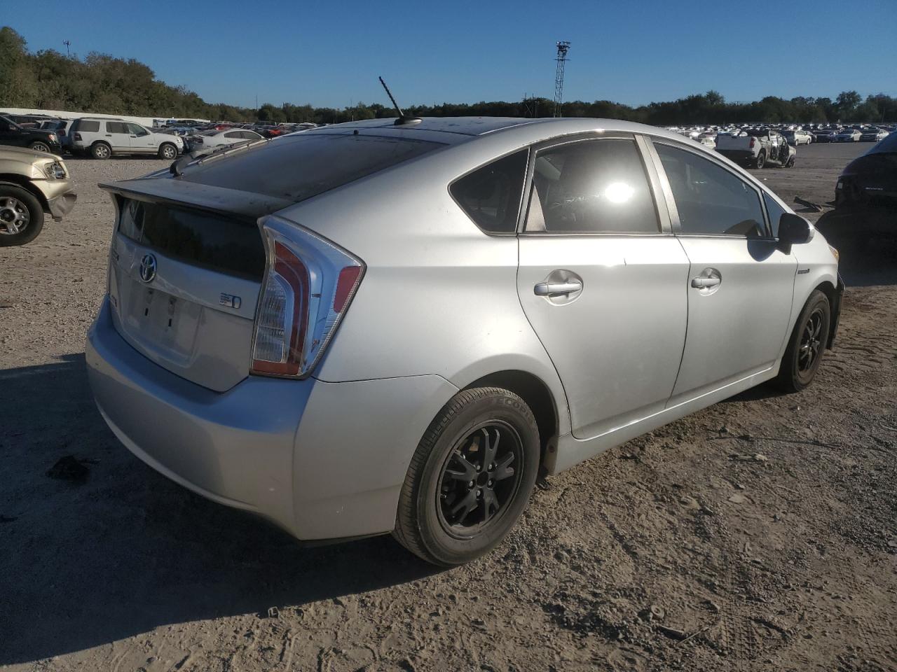 VIN JTDKN3DU5D5641372 2013 TOYOTA PRIUS no.3