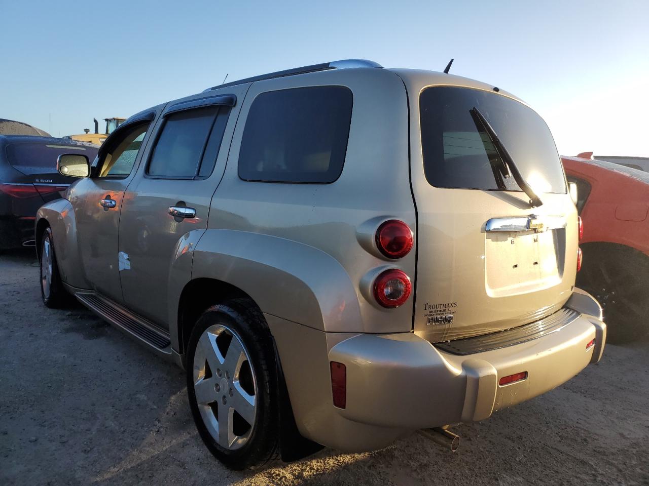 2008 Chevrolet HHR - Image 2