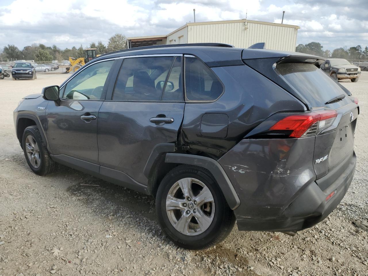 2020 Toyota RAV 4 - Image 2