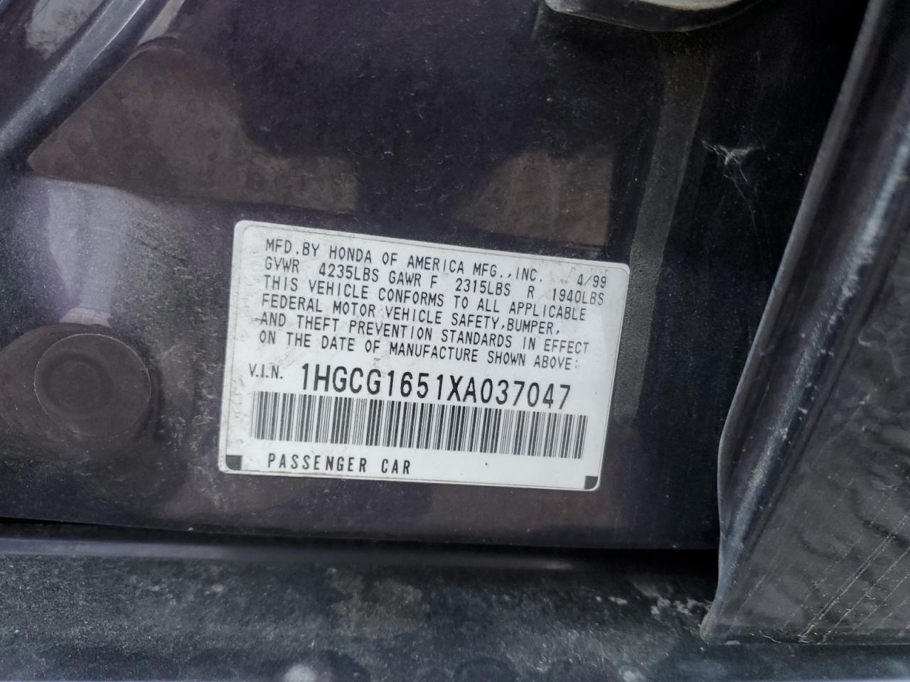 1HGCG1651XA037047 1999 Honda Accord Ex