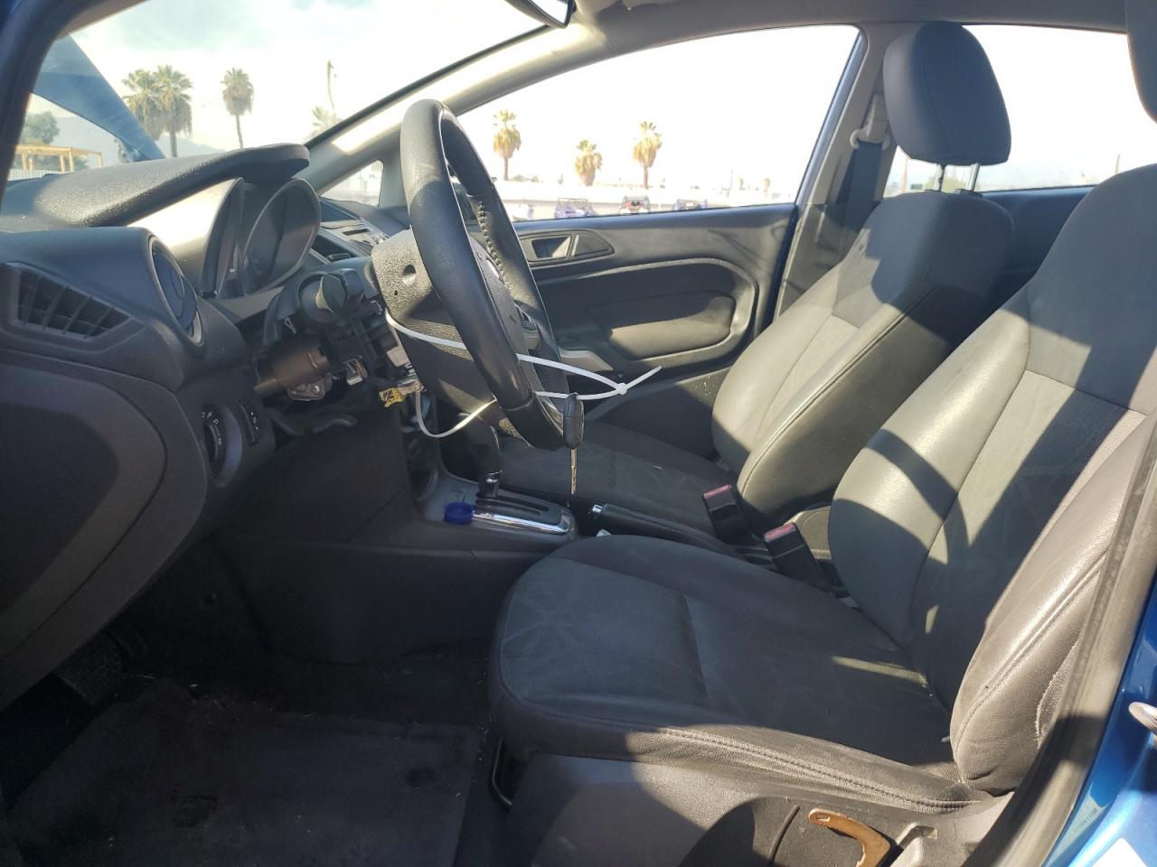 2011 Ford Fiesta - Image 7