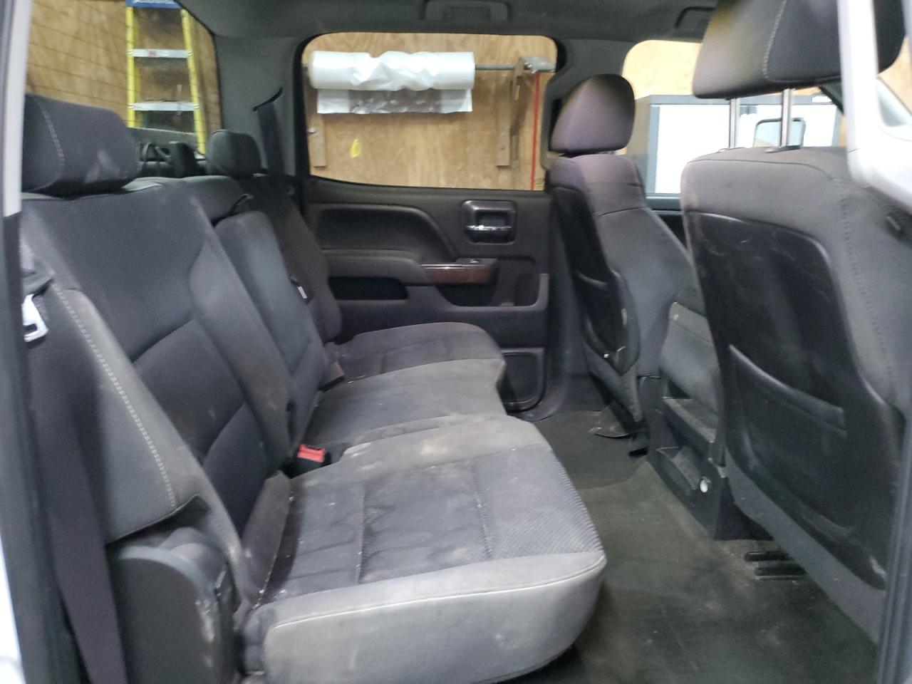 2015 GMC Sierra - Image 10