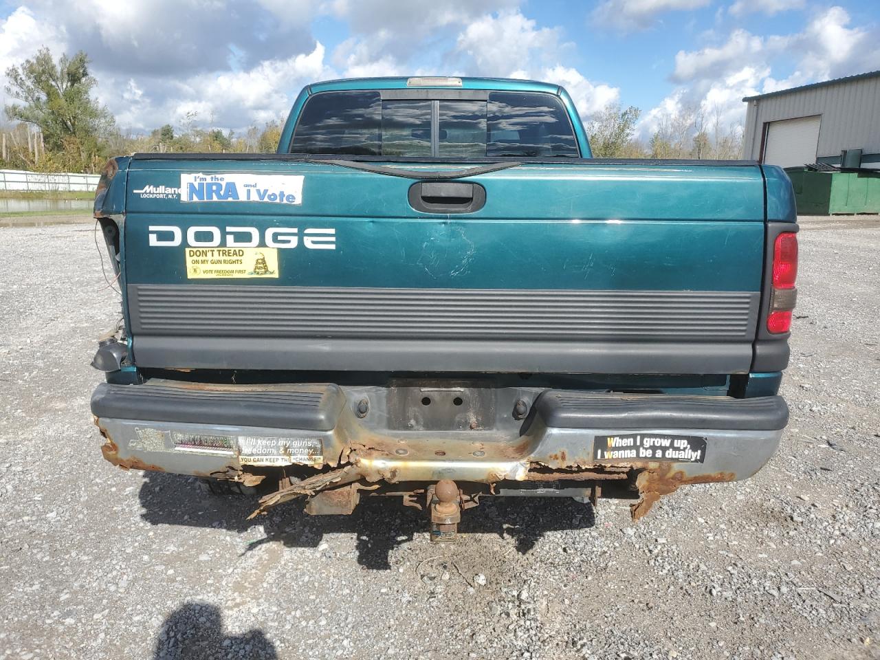 3B7HC12Z2WG209076 1998 Dodge Ram 1500