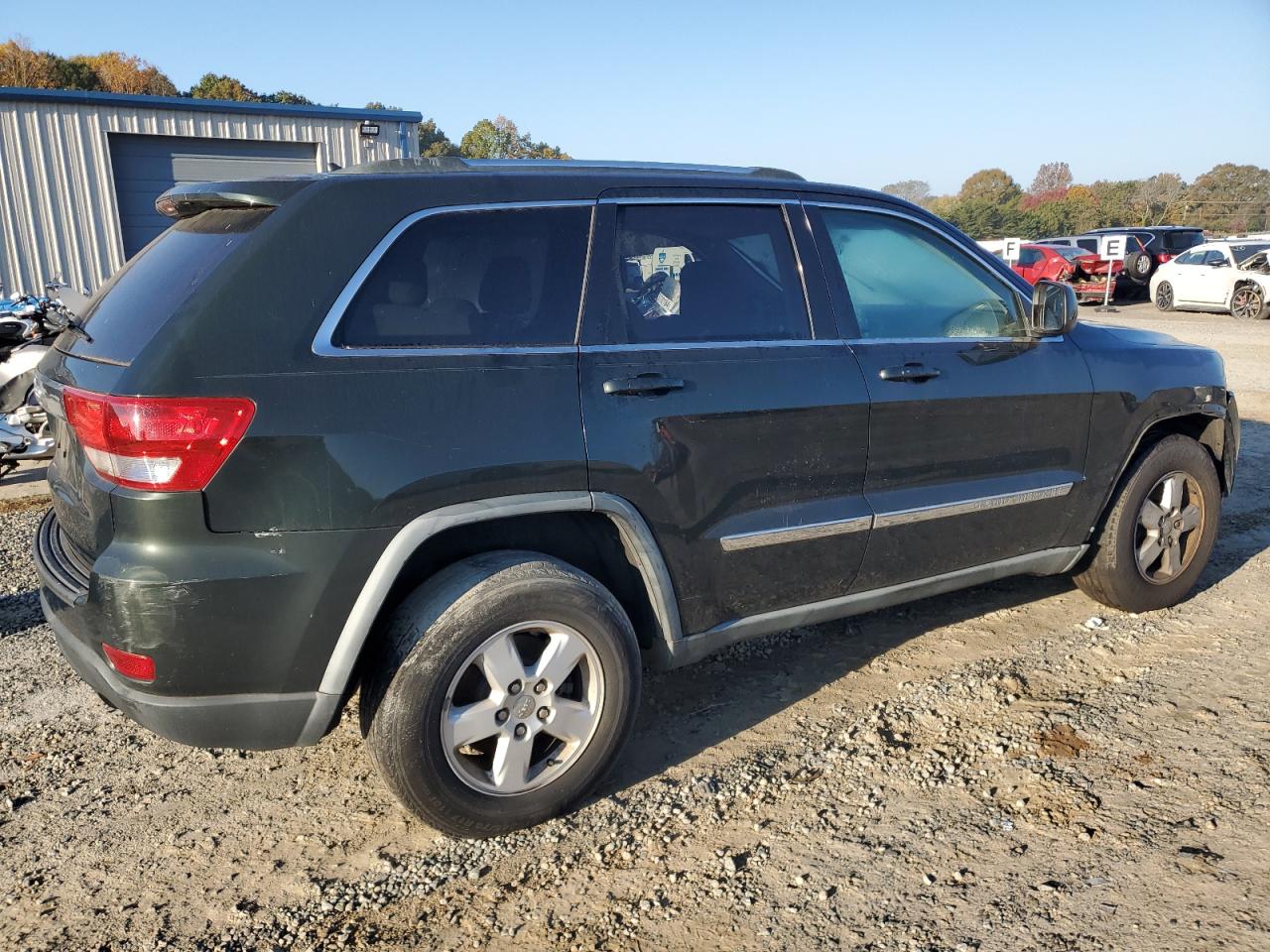 2011 Jeep Grand Cherokee - Image 3