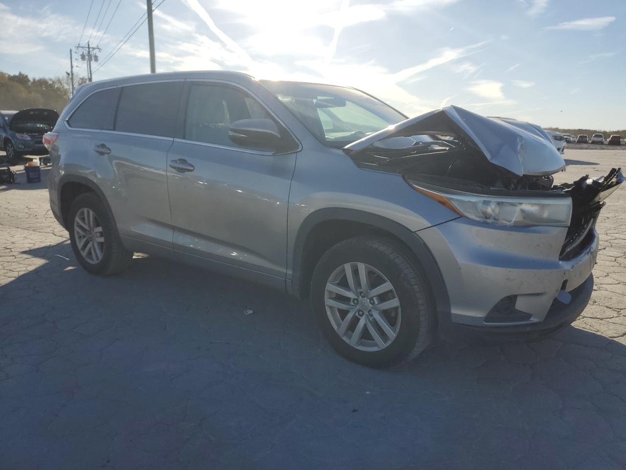 2015 Toyota Highlander - Image 4