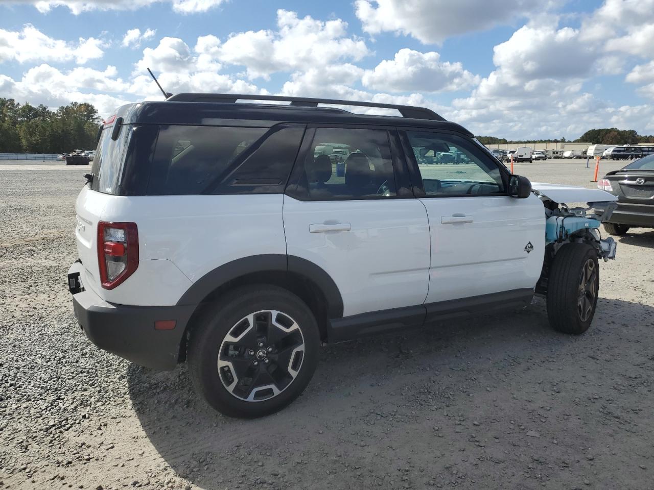 2021 Ford Bronco - Image 3