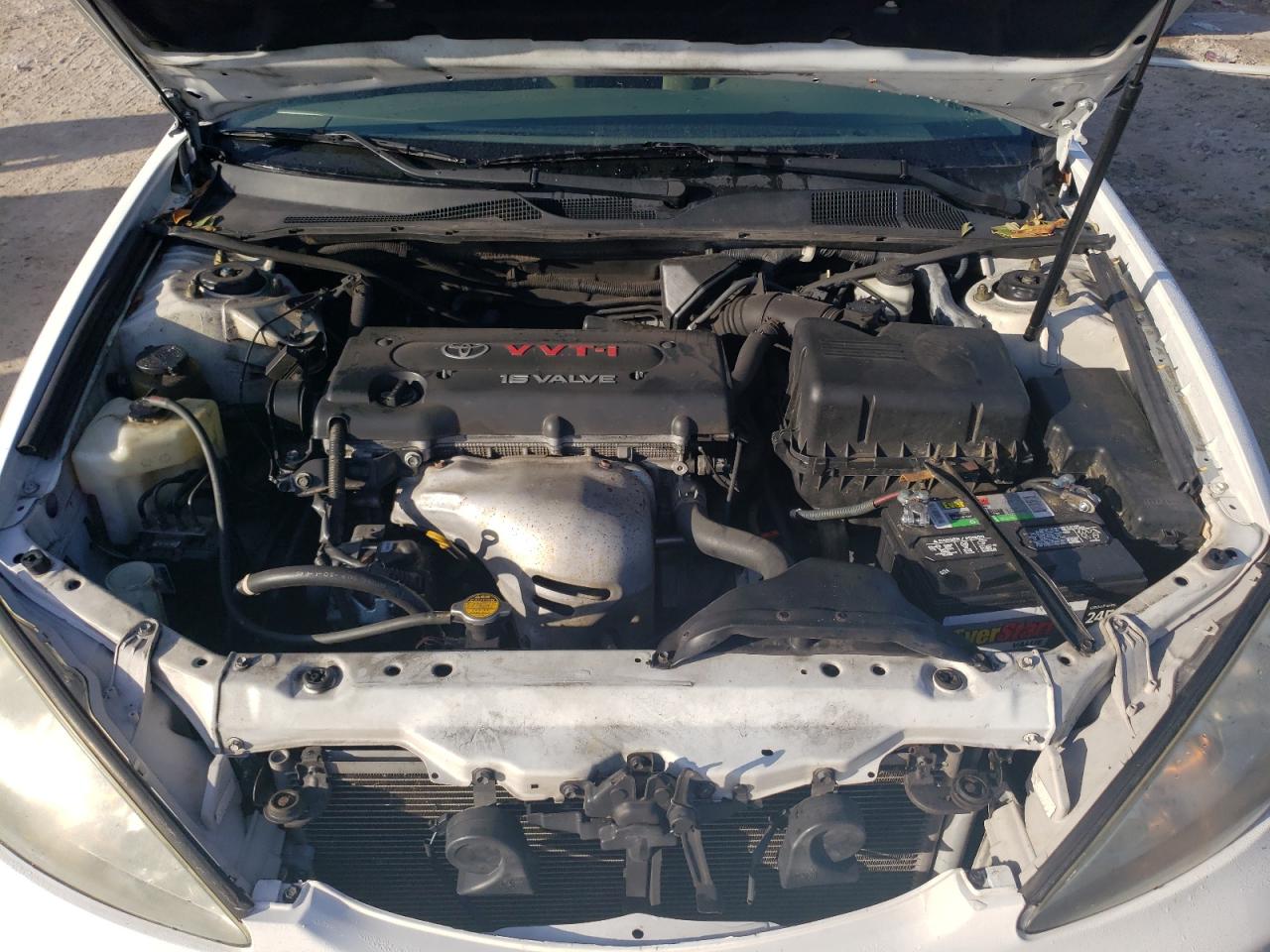 2005 Toyota Camry - Image 11