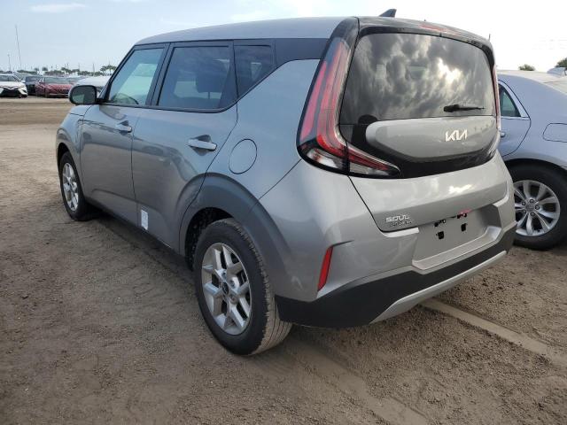 KNDJ23AU2R7918967 Kia Soul LX 2