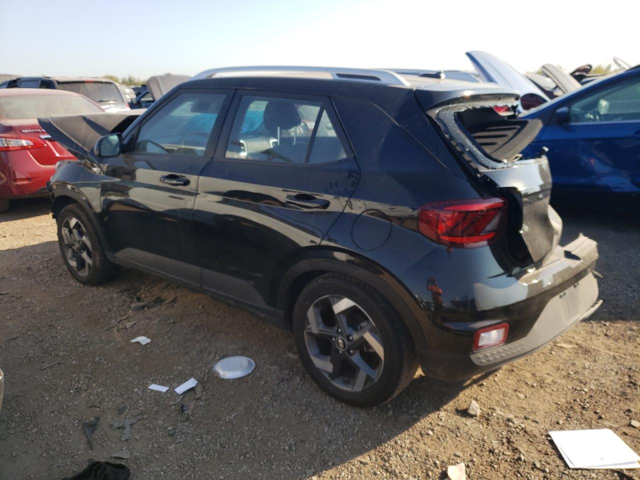 2023 Hyundai Venue - Image 2