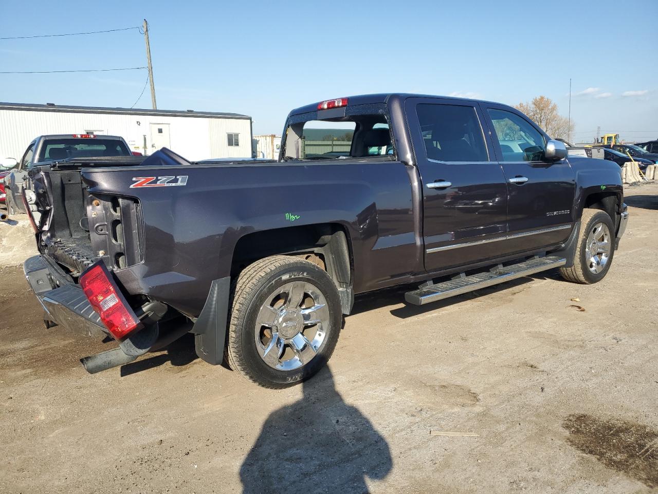 2015 Chevrolet Silverado - Image 3