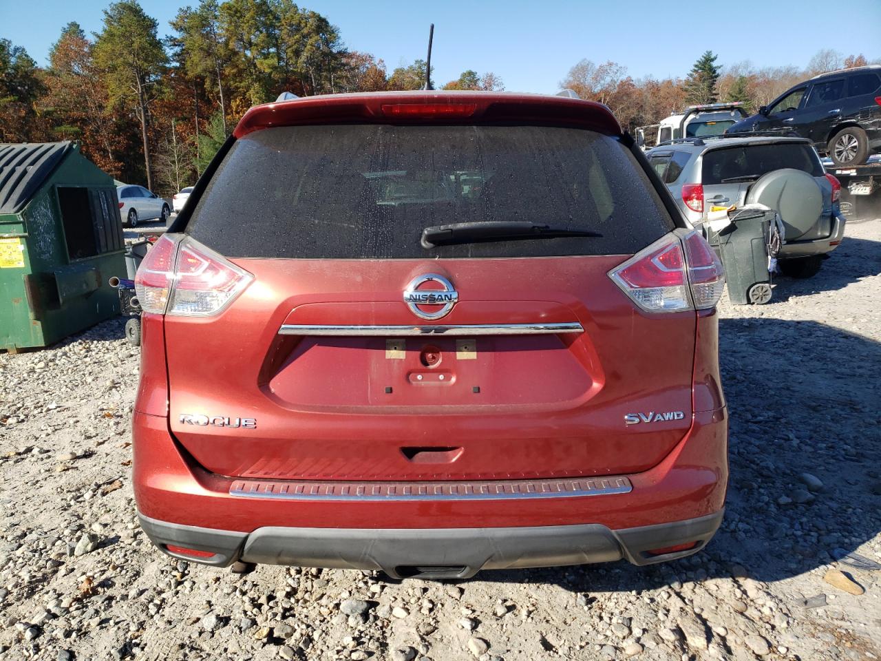 2015 Nissan Rogue S VIN: KNMAT2MV6FP513332 Lot: 77356924