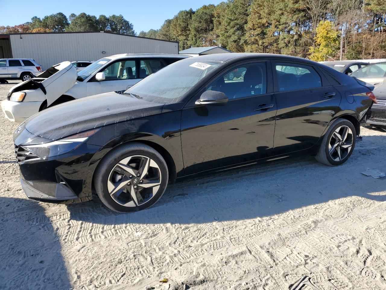 2023 Hyundai Elantra - Image 1