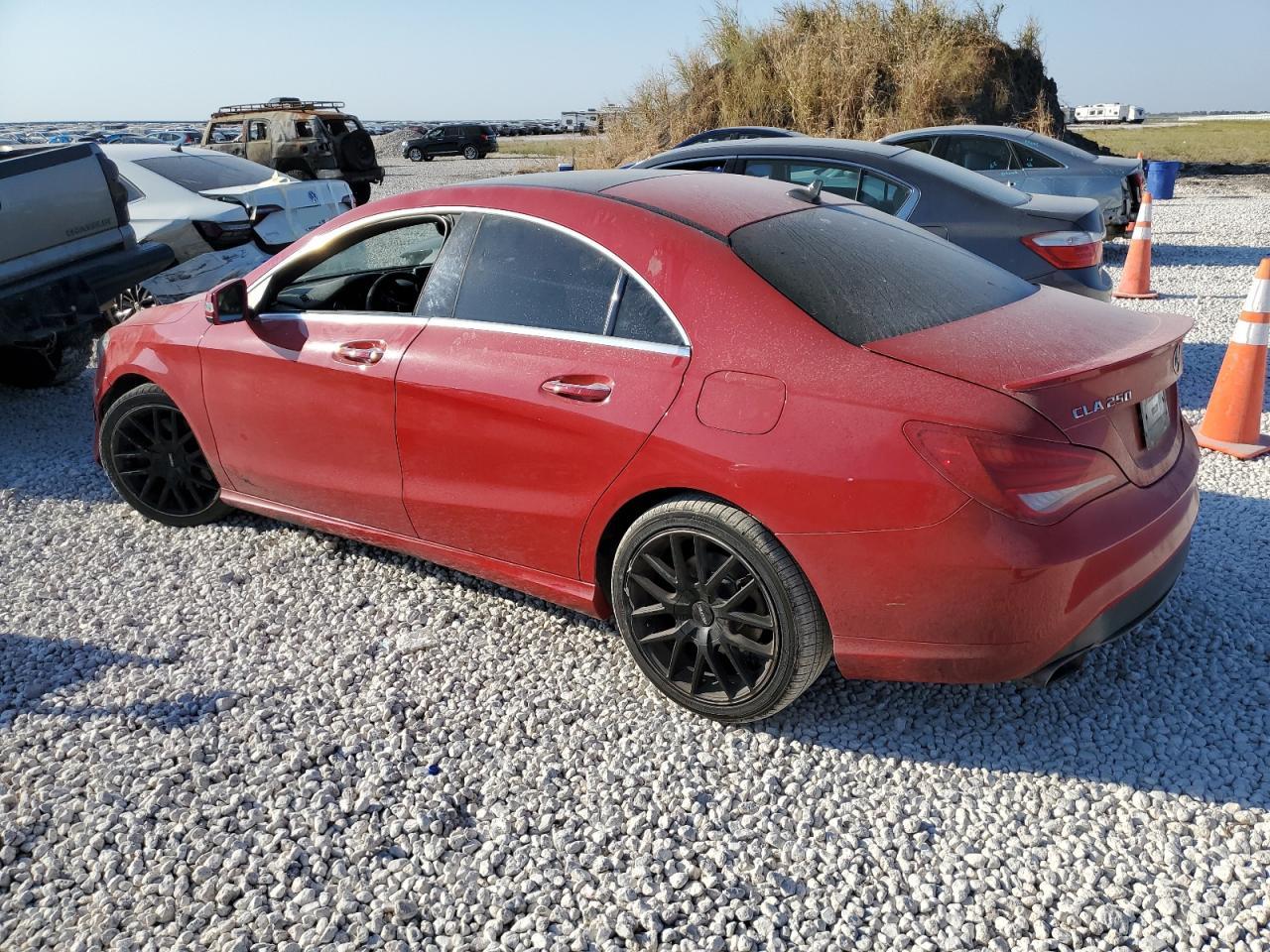 VIN WDDSJ4EB5FN163087 2015 MERCEDES-BENZ CLA-CLASS no.2