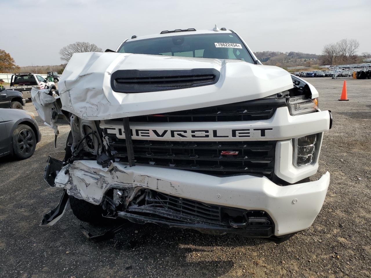 2022 Chevrolet Silverado - Image 5
