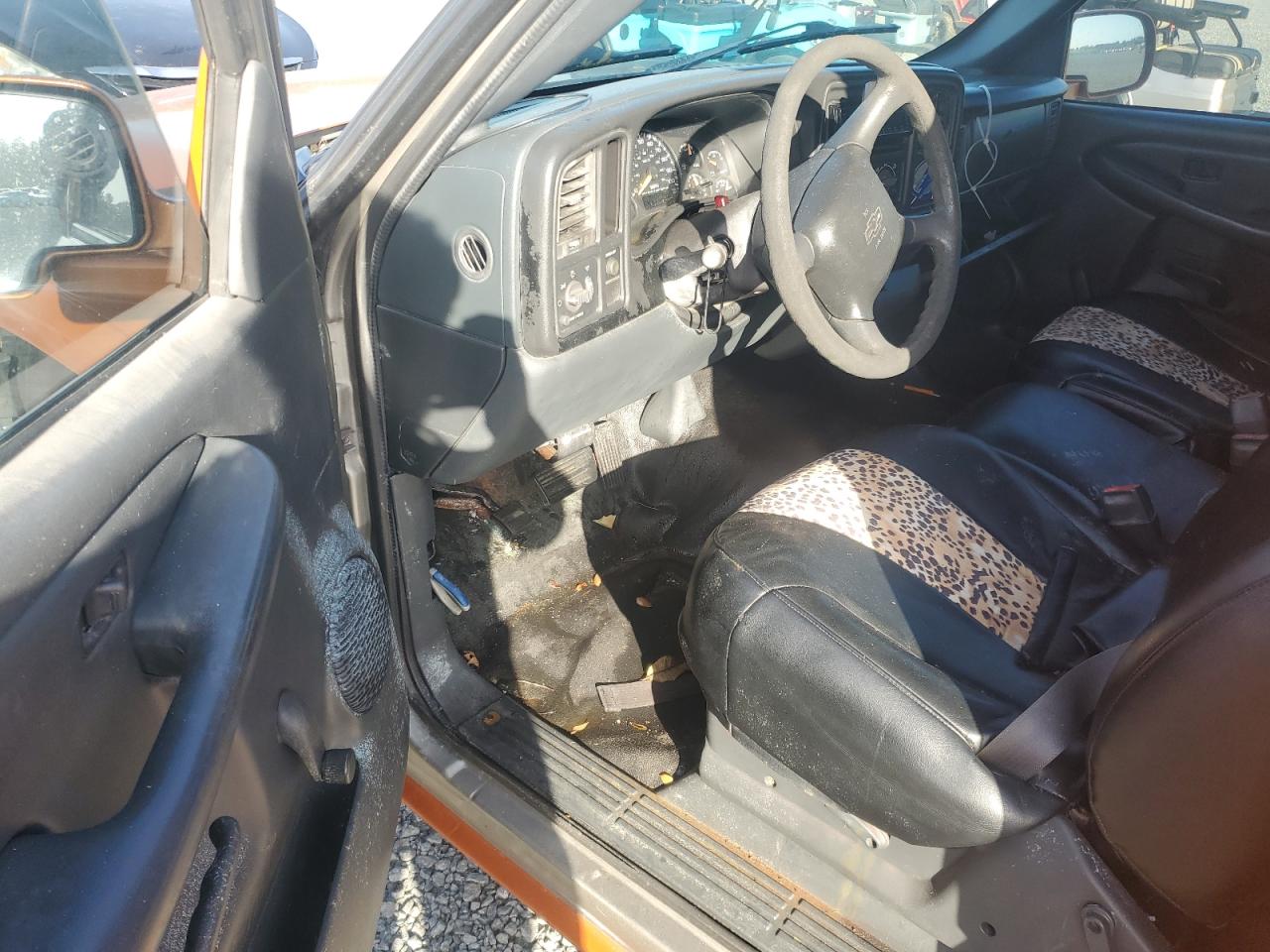 1999 Chevrolet Silverado C1500 VIN: 1GCEC14W2XZ144396 Lot: 74321884