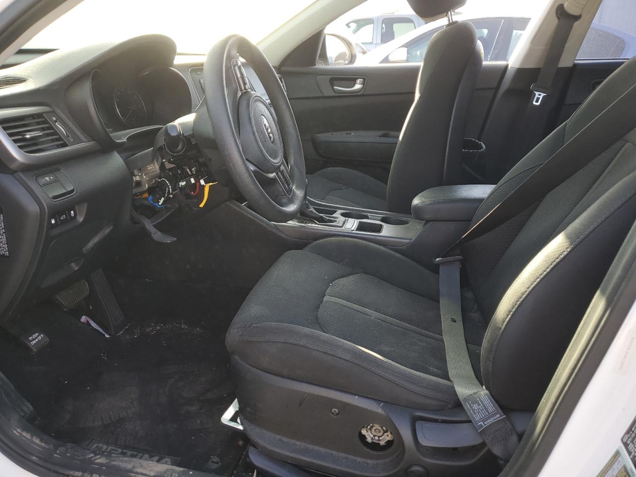 2017 Kia Optima - Image 7