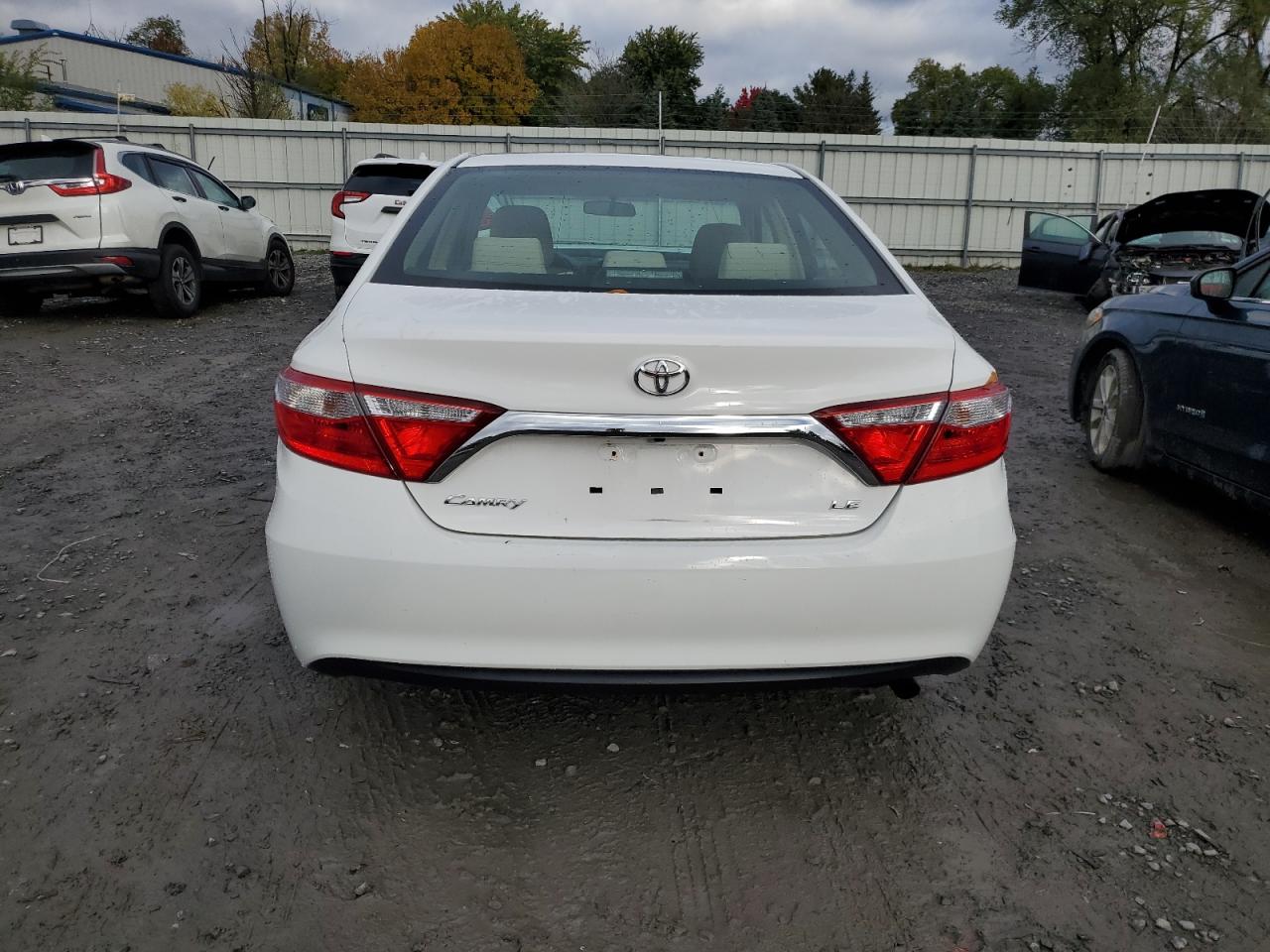 2015 Toyota Camry - Image 6
