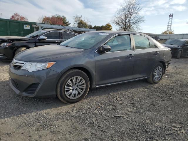  TOYOTA CAMRY 2012 Szary