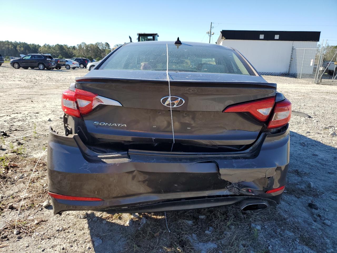 2017 Hyundai Sonata - Image 6