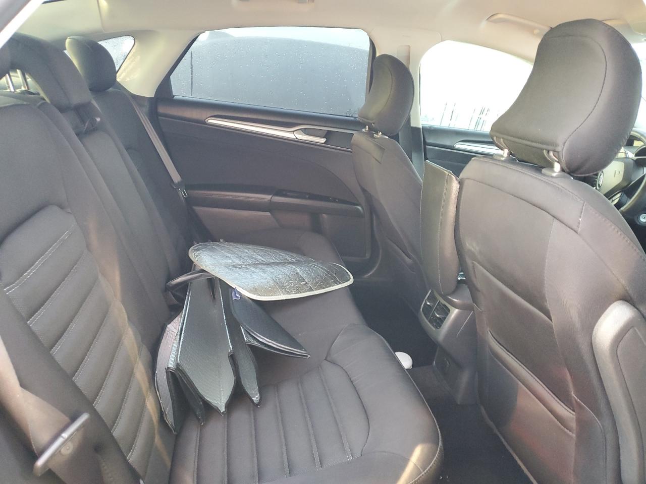 2015 Ford Fusion - Image 10