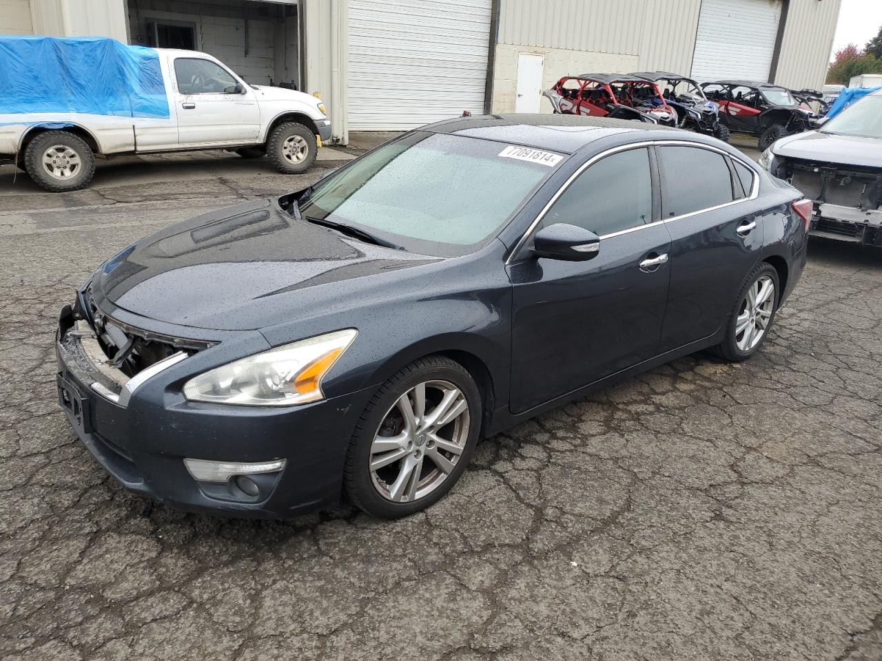 2013 Nissan Altima - Image 1