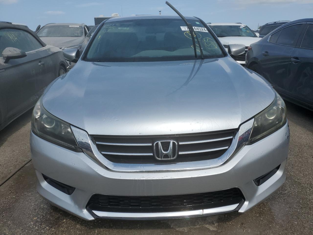 2013 Honda Accord Lx VIN: 1HGCR2F33DA031227 Lot: 74844524