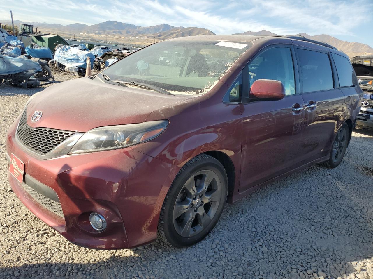 5TDXK3DC5GS730458 2016 TOYOTA SIENNA - Image 1