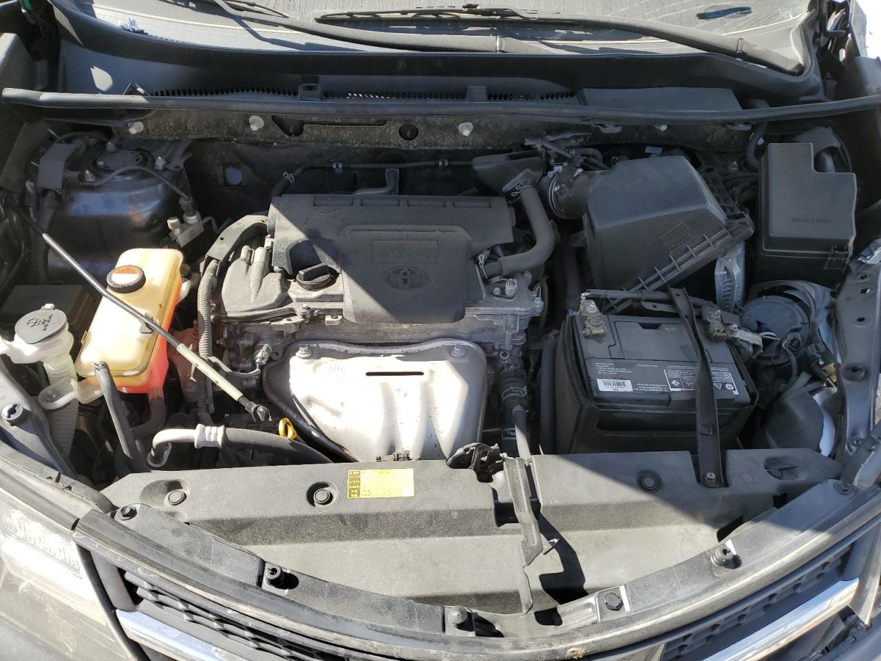 2015 Toyota RAV 4 - Image 12