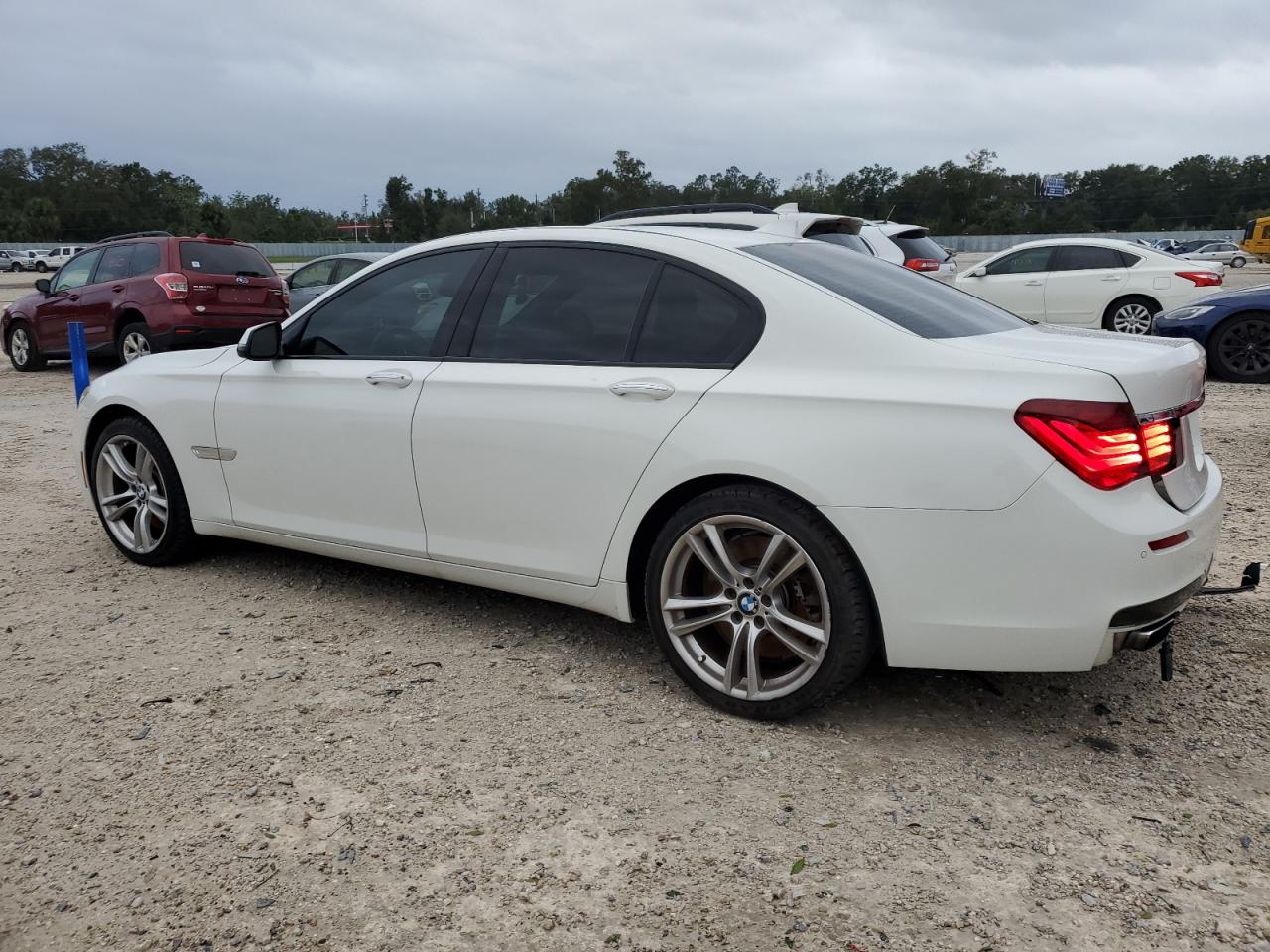 2013 BMW 7er - Image 2