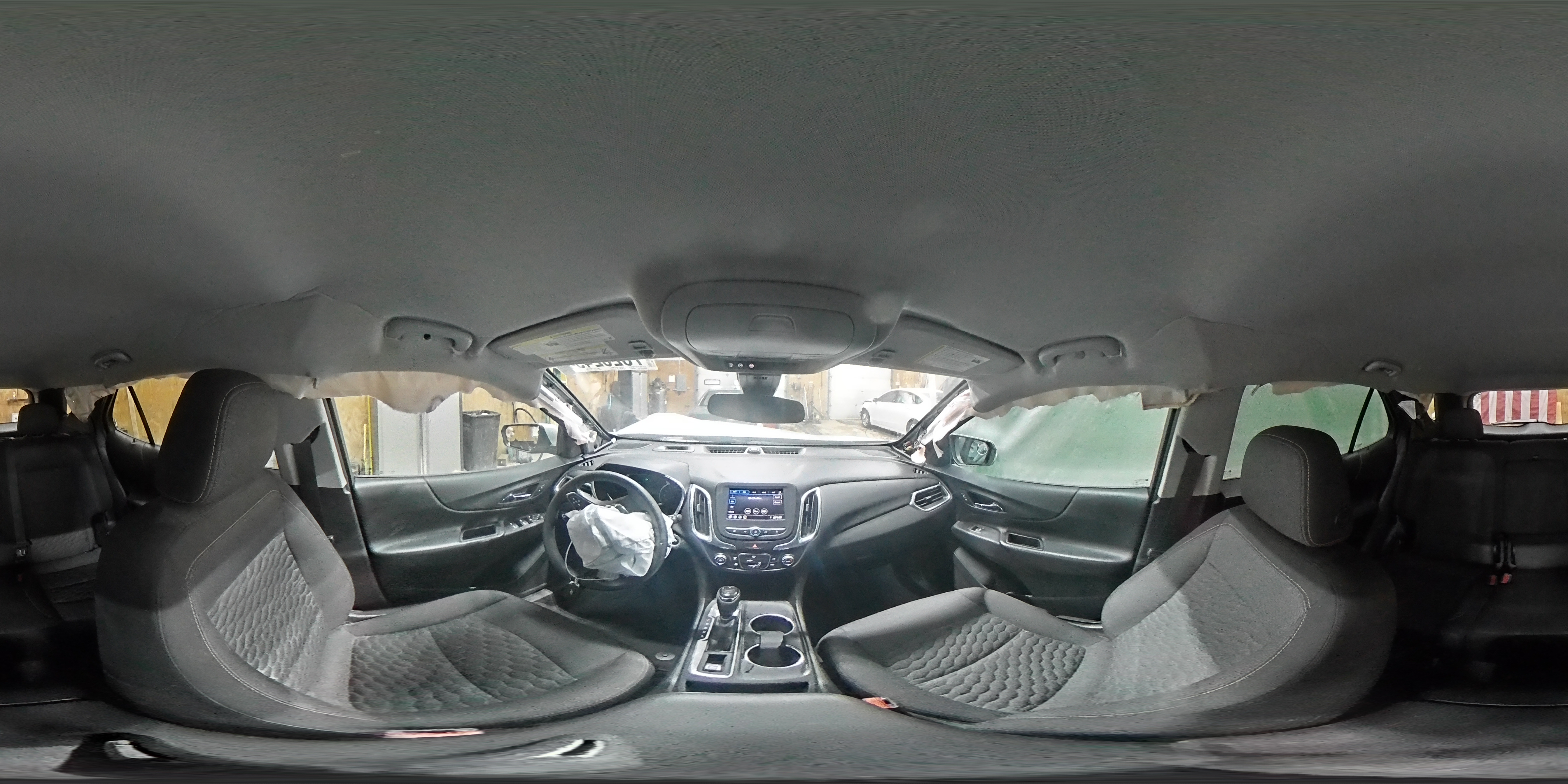 2021 Chevrolet Equinox - Image 17