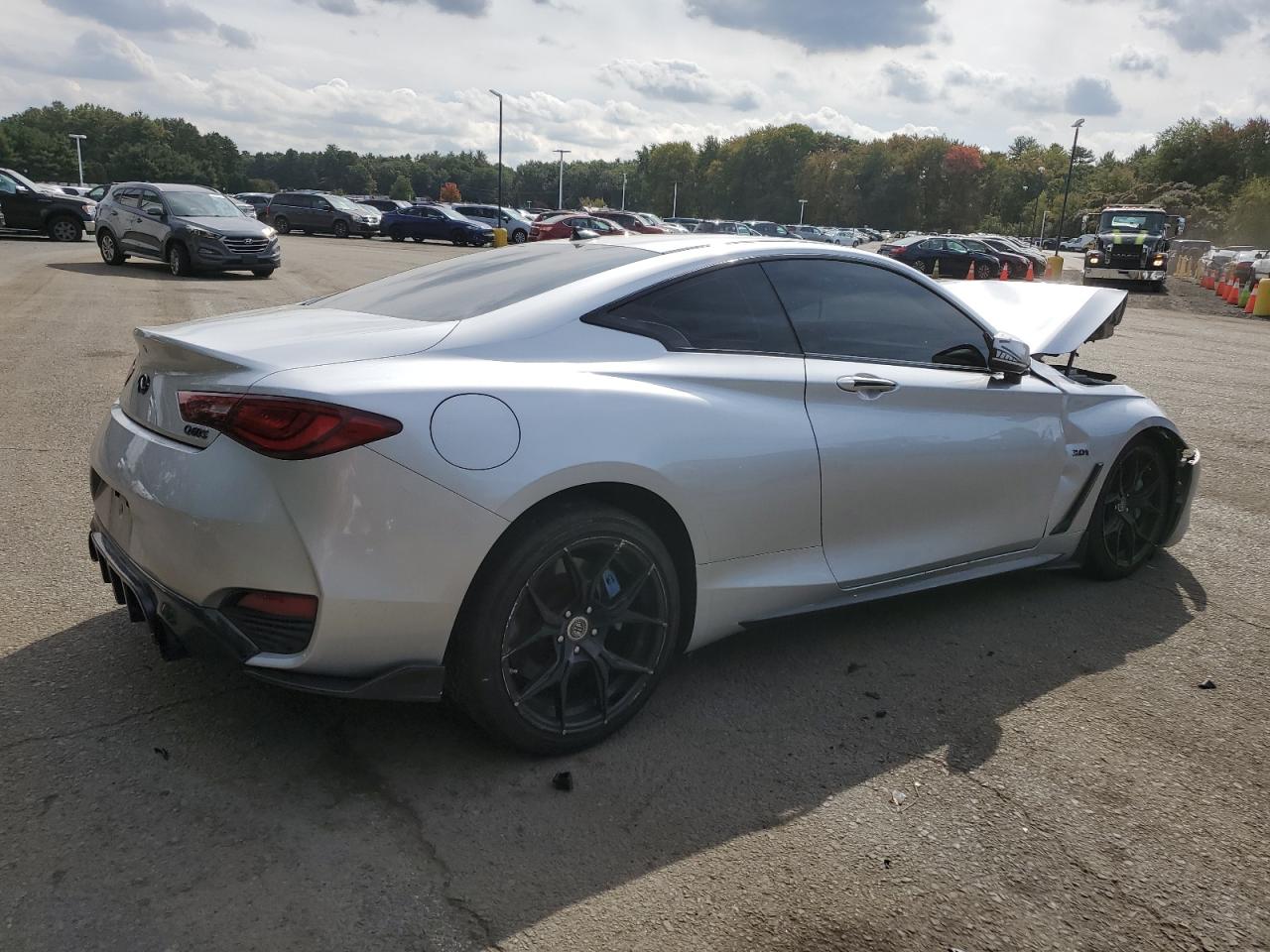 2018 Infiniti Q60 - Image 3