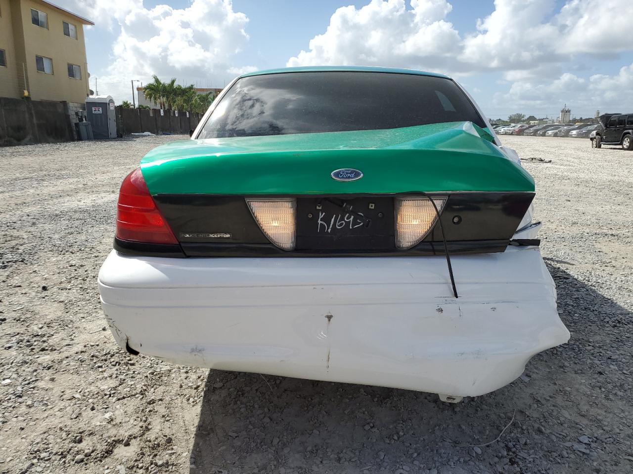 2011 Ford Crown Victoria - Image 6