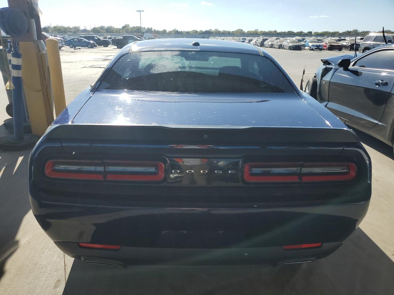 2016 Dodge Challenger Sxt VIN: 2C3CDZAG2GH352668 Lot: 77751804