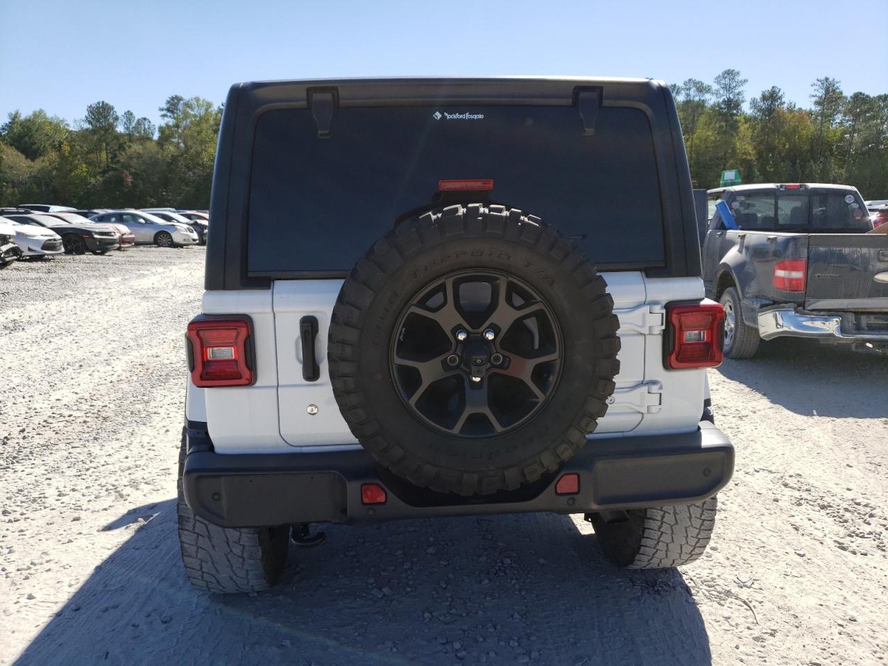 2019 Jeep Wrangler Unlimited Sahara VIN: 1C4HJXEG9KW530062 Lot: 75350414