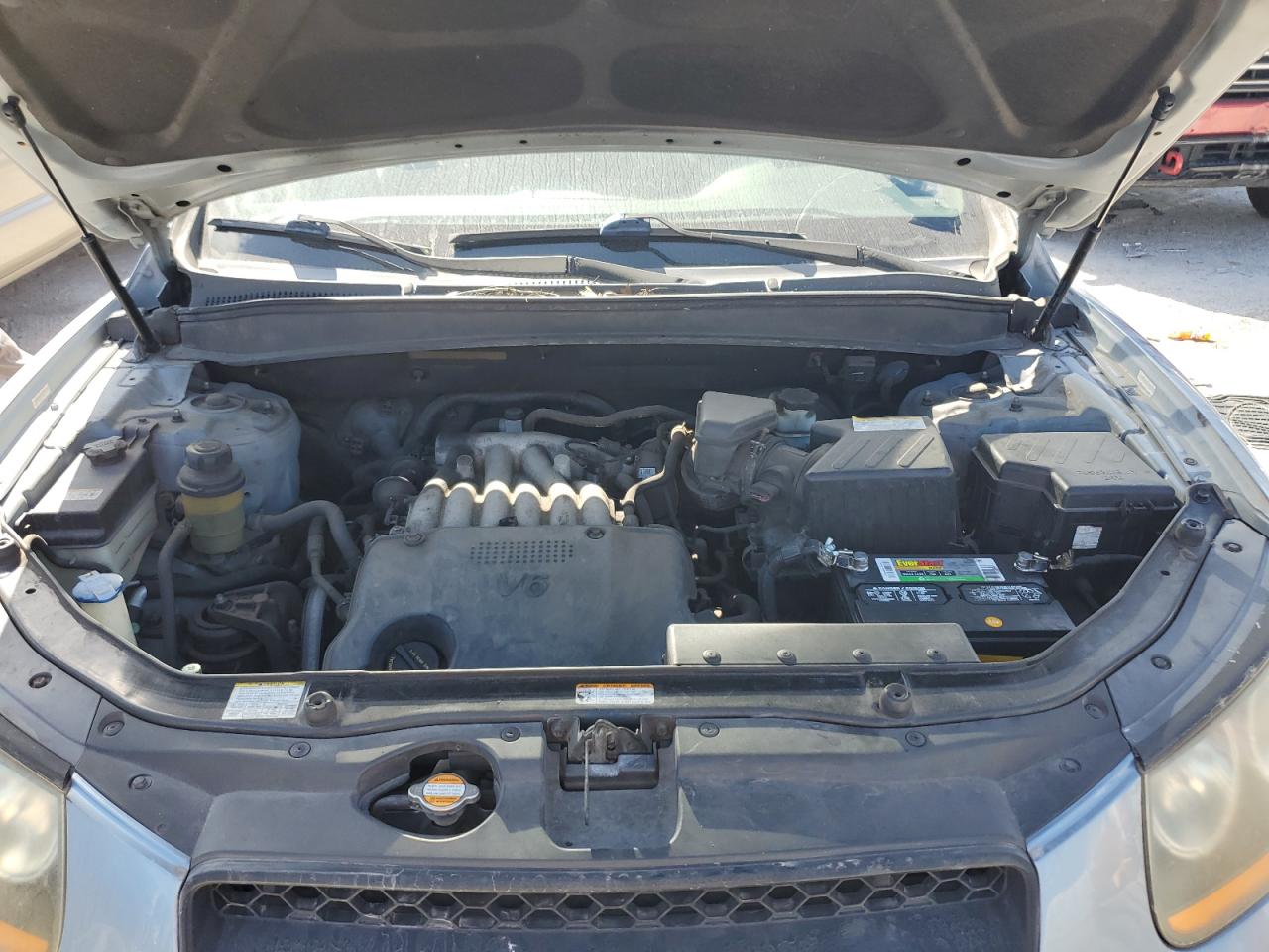 2009 Hyundai Santa Fe - Image 13