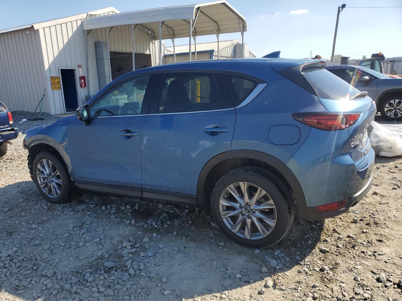 2021 Mazda CX-5 - Image 2