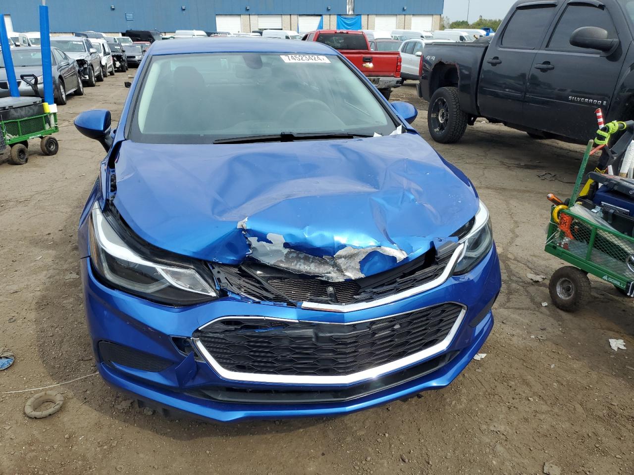 2017 Chevrolet Cruze - Image 5