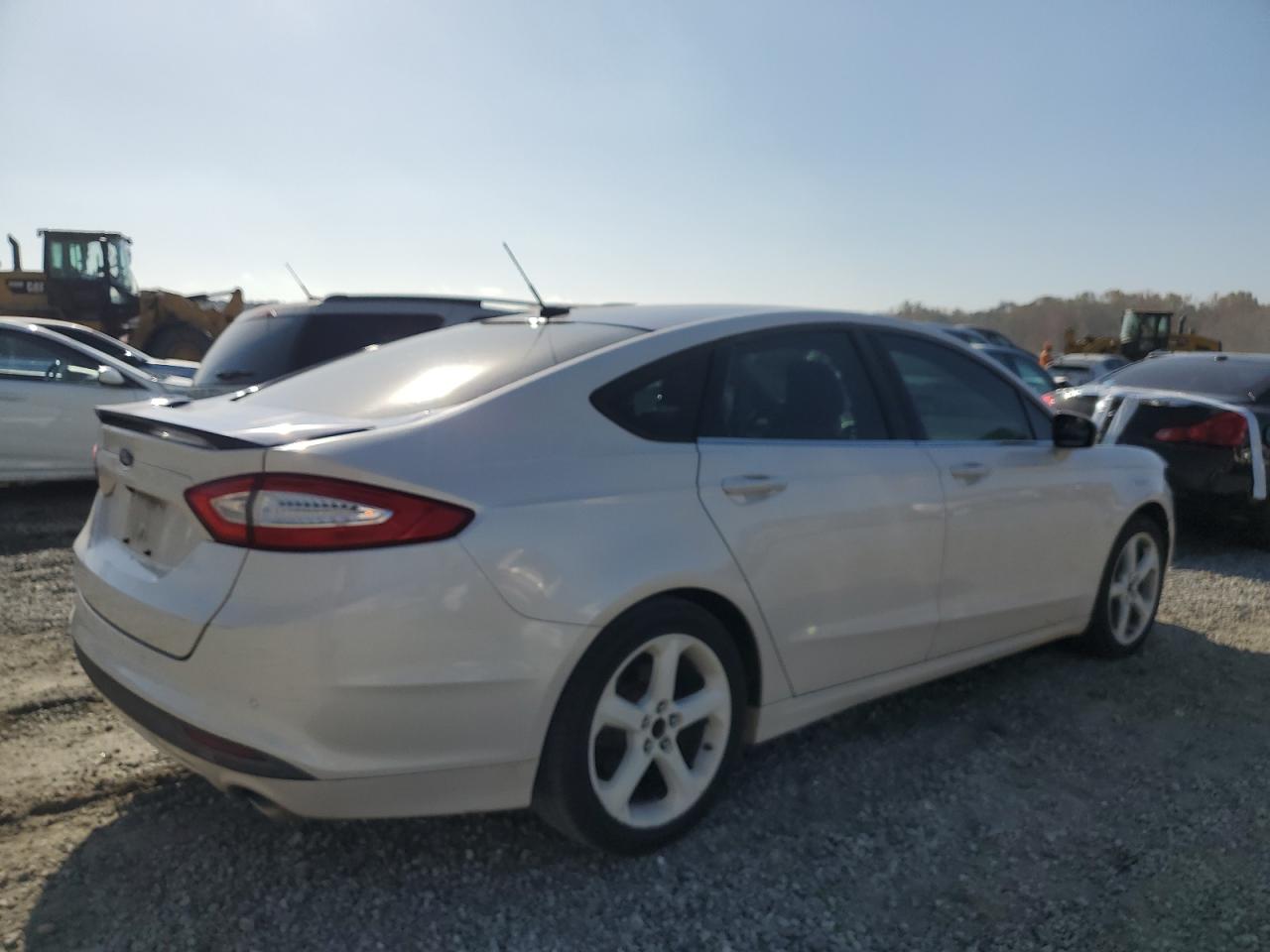 2013 Ford Fusion - Image 3