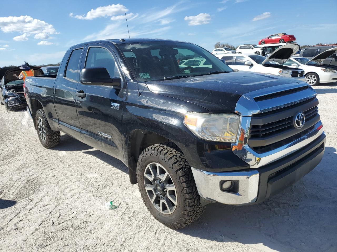 2014 Toyota Tundra - Image 4