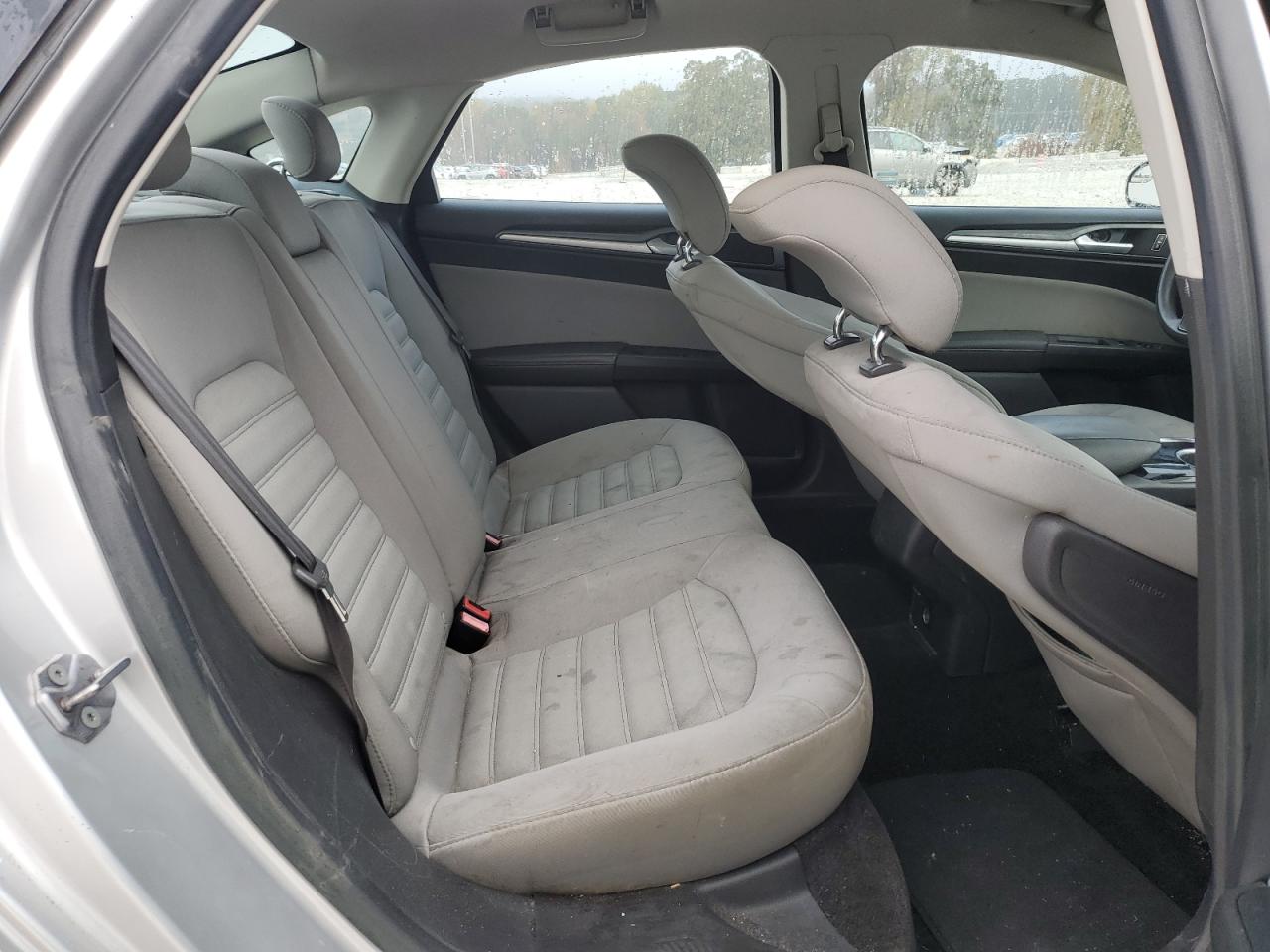 2013 Ford Fusion - Image 10