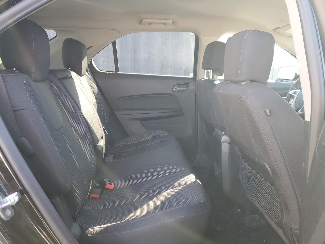 2015 Chevrolet Equinox - Image 11