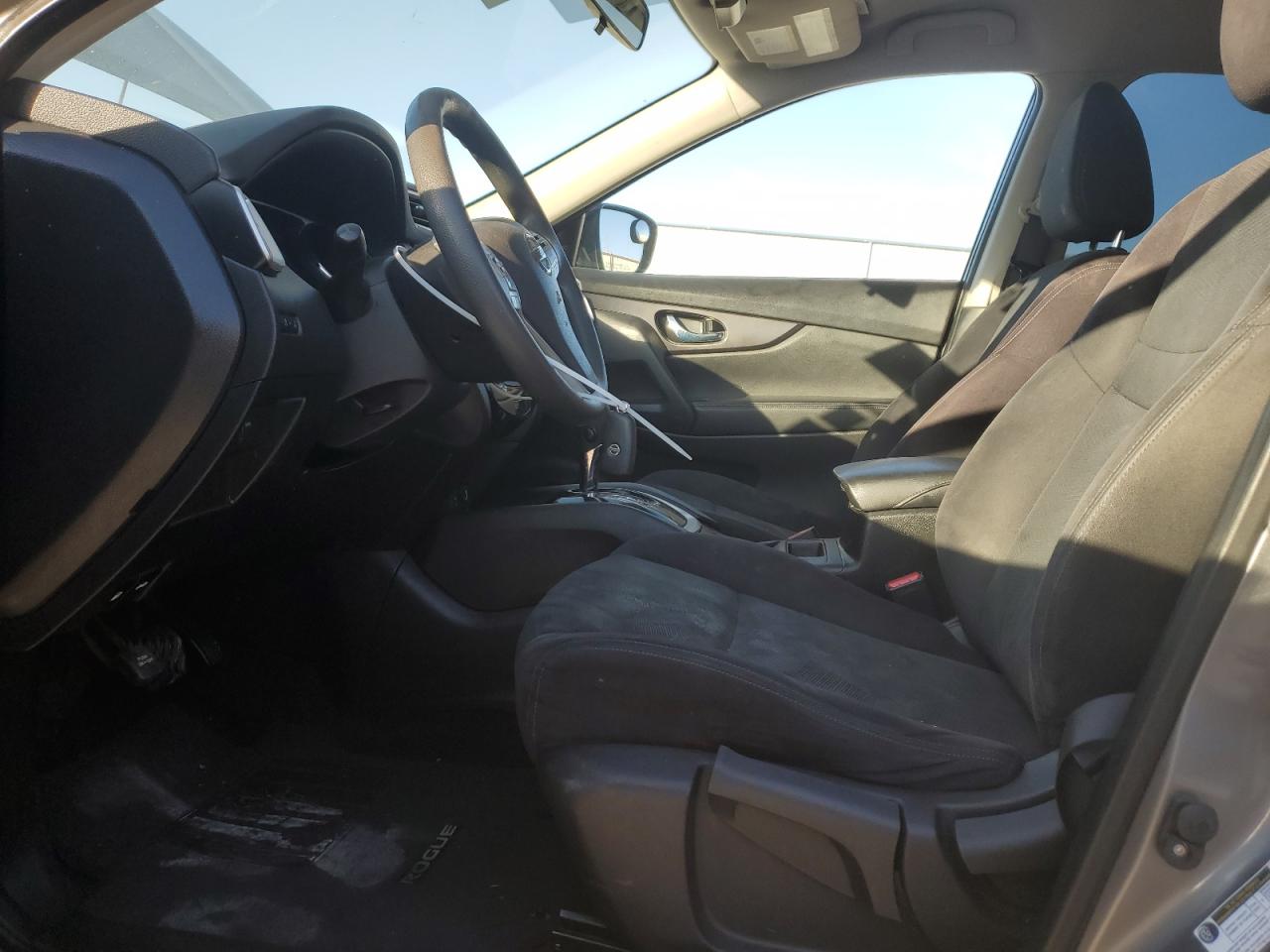 2016 Nissan Rogue - Image 7
