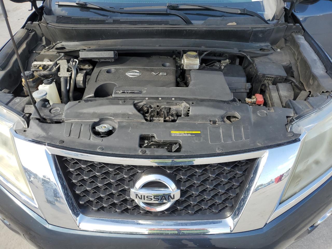 2014 Nissan Pathfinder - Image 12