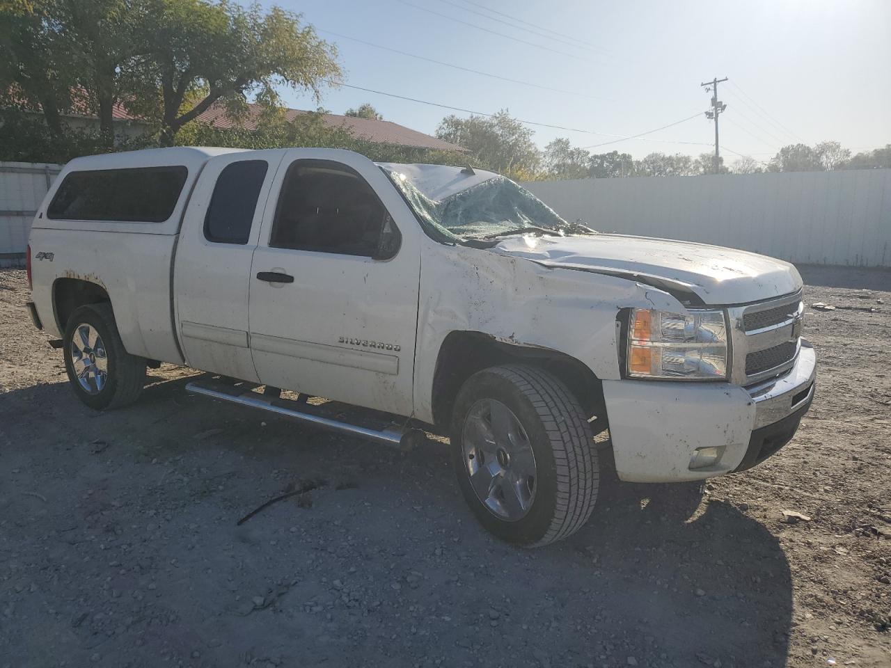 2009 Chevrolet Silverado - Image 4