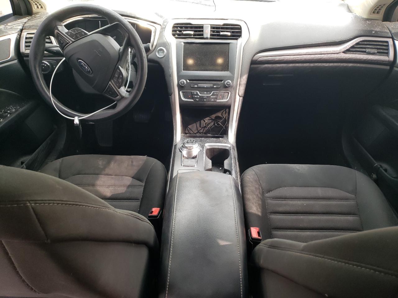 2017 Ford Fusion - Image 8