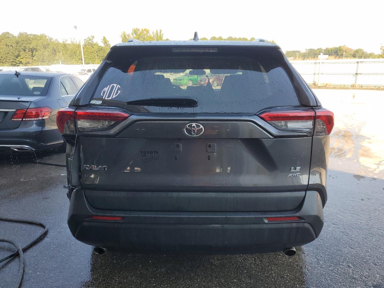 2019 Toyota RAV 4 - Image 6