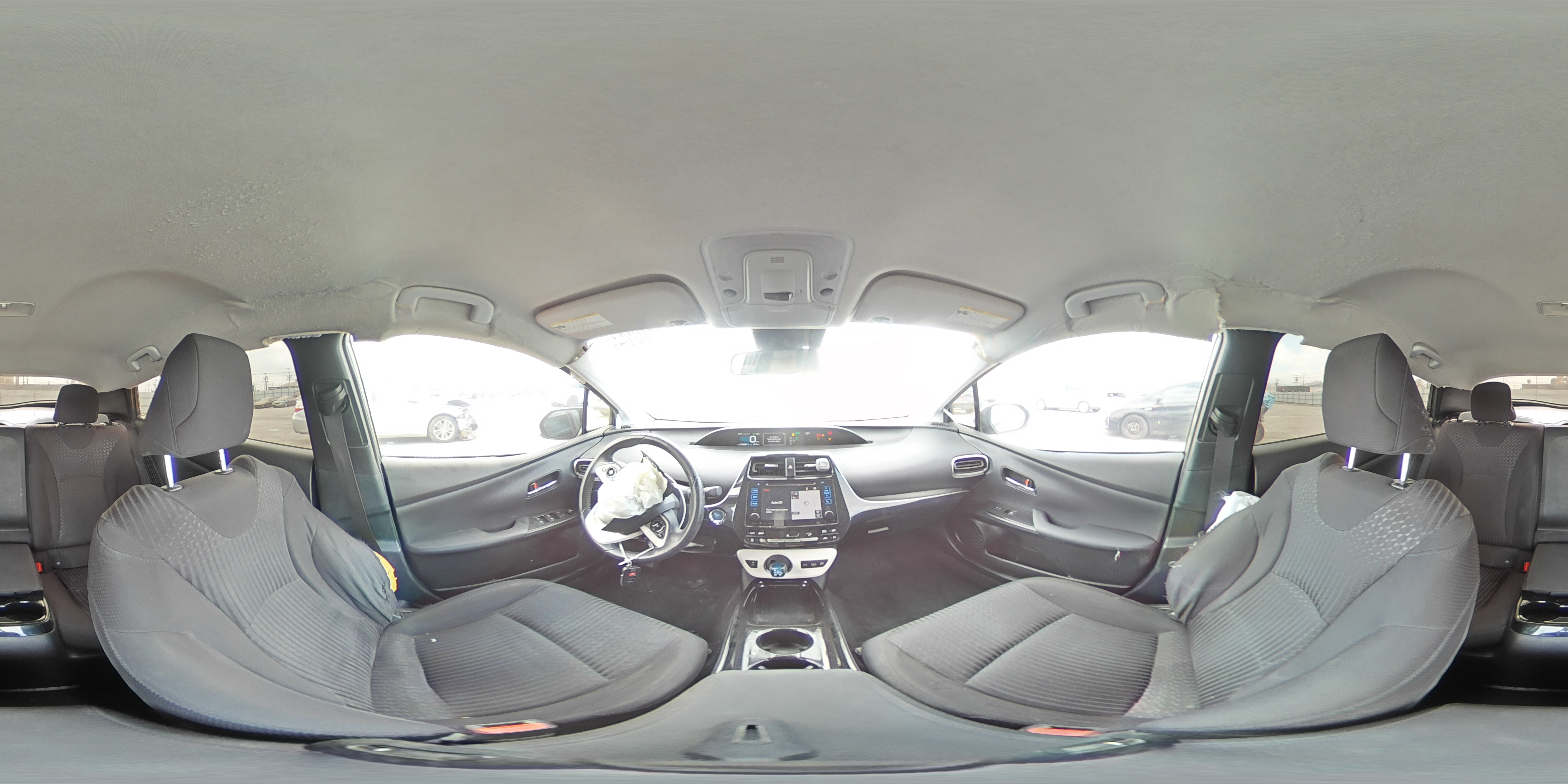 2017 Toyota Prius - Image 12
