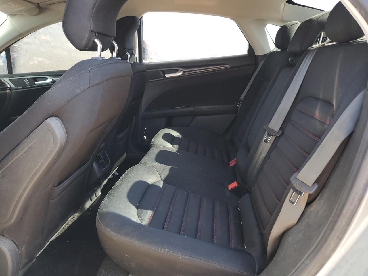 2013 Ford Fusion - Image 10